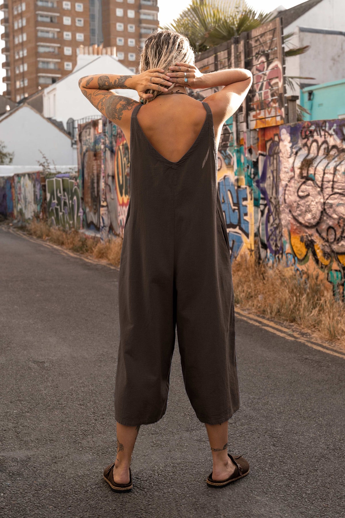 Bee Jumpsuit Mystic Espresso